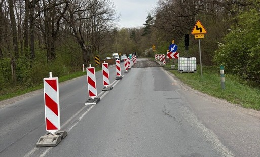 zdjecie remontu drogi