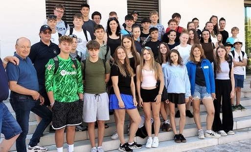 Zdjęcie do Bawili się i poznawali przyrodę na międzynarodowym obozie młodzieżowym