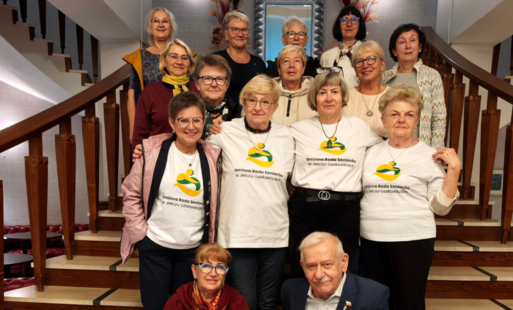 Zdjęcie do Studyjny wyjazd senior&oacute;w